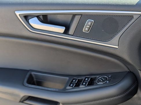 Used 2021 Ford Edge SEL FWD image 24