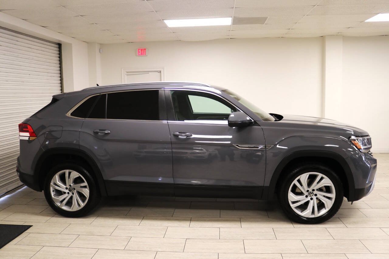 Used 2021 Volkswagen Atlas Cross Sport SEL AWD/4WD image 11