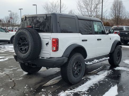New 2026 Ford Bronco Big Bend w/ Black Diamond Package image 4