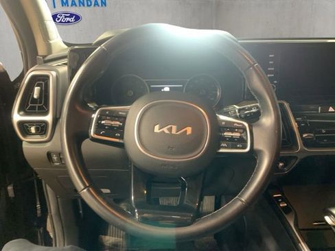 Used 2023 Kia Sorento S AWD/4WD image 12