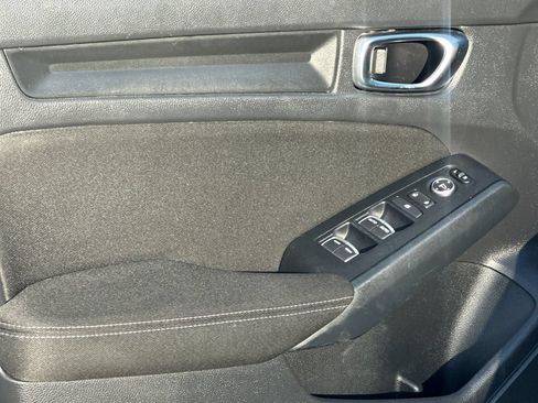 Used 2022 Honda Civic Sport image 11