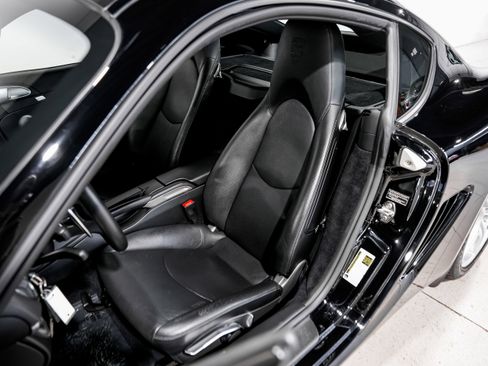 Used 2012 Porsche Cayman image 18