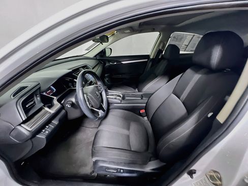 Used 2019 Honda Civic EX image 14