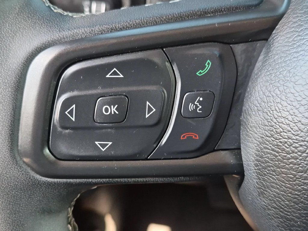 Used 2025 Jeep Wrangler Unlimited Sport AWD/4WD image 21
