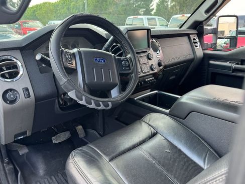 Used 2015 Ford F350 Lariat w/ Chrome Package image 3