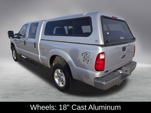 Used 2015 Ford F250 XLT image 6