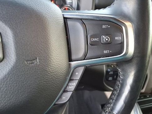 Used 2019 RAM 1500 Laramie image 24