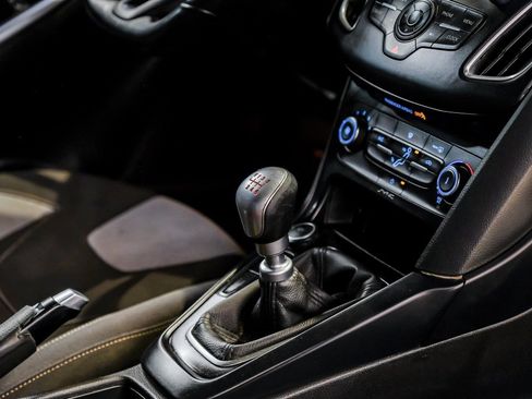 Used 2015 Ford Focus ST image 27