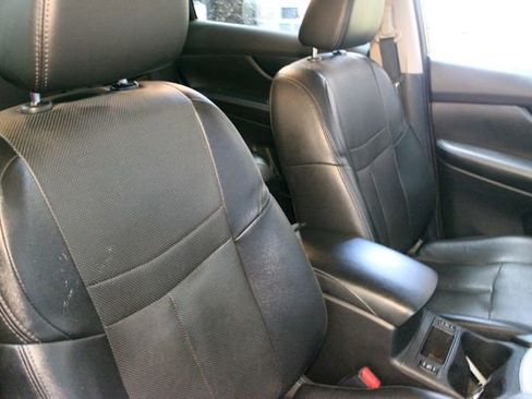 Used 2016 Nissan Rogue SL AWD/4WD image 11