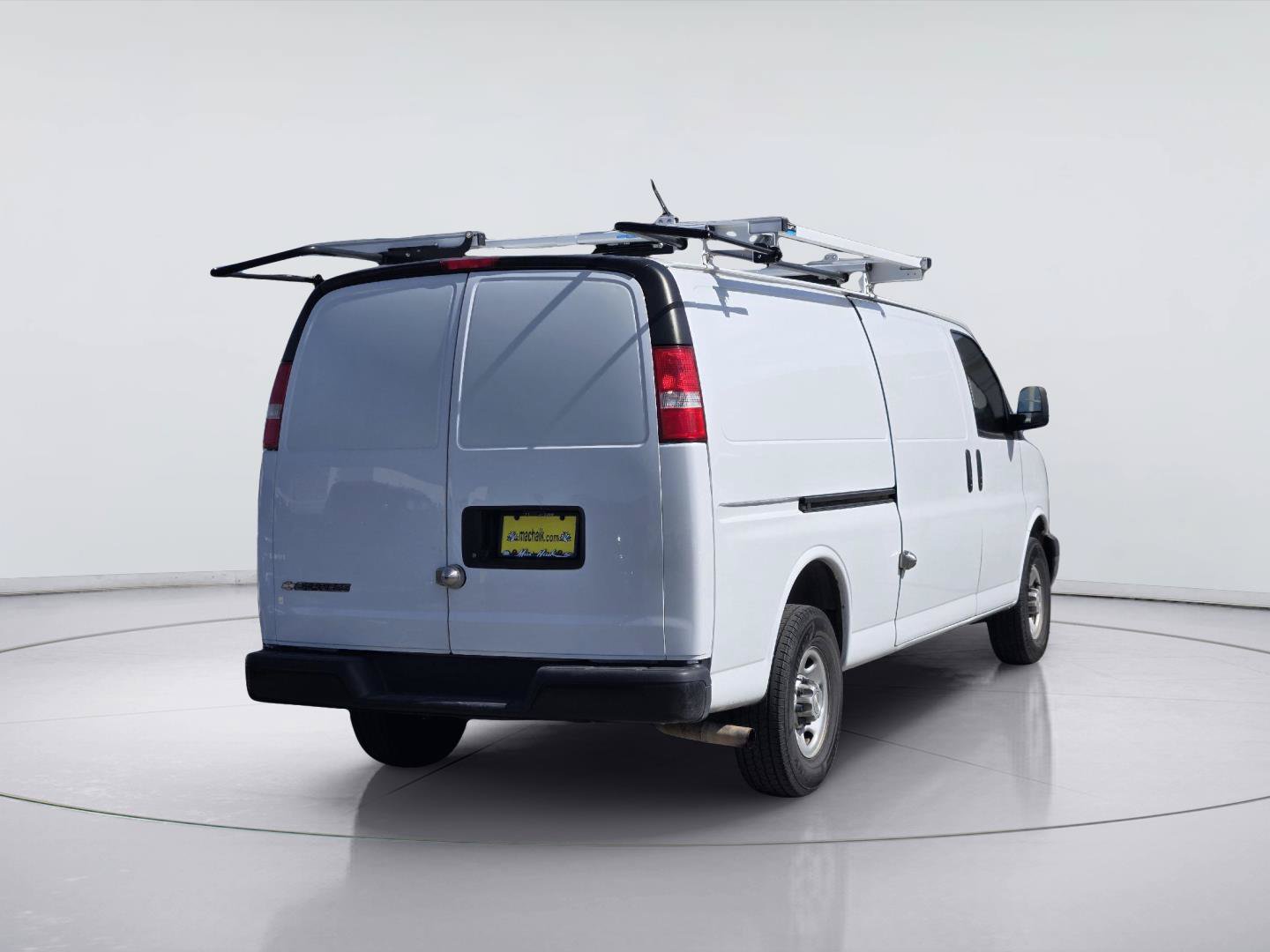 Used 2023 Chevrolet Express 2500 Extended w/ Driver Convenience Package RWD image 8