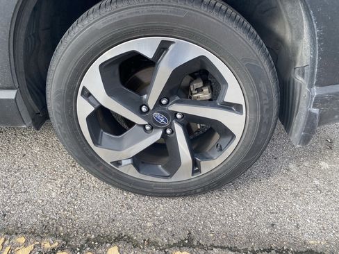 Certified 2023 Subaru Forester Touring AWD/4WD image 9