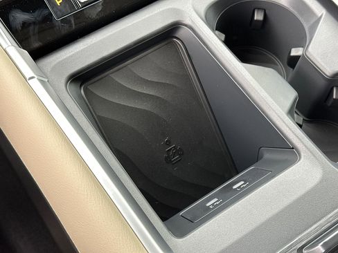 New 2026 Nissan Armada Platinum Reserve image 40