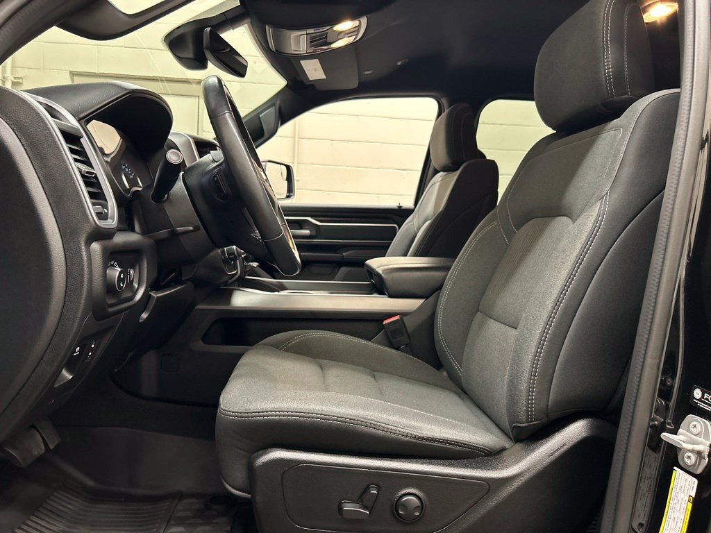Used 2023 RAM 1500 Big Horn AWD/4WD image 8