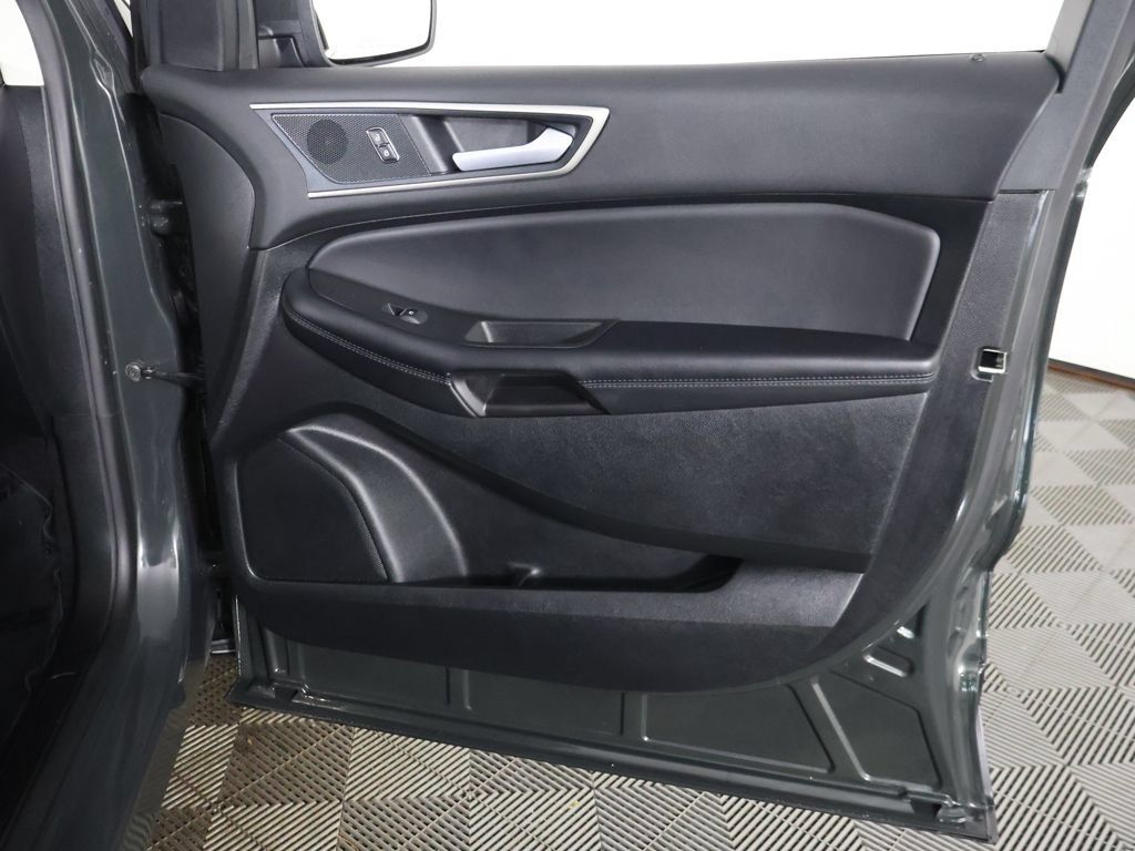 Used 2024 Ford Edge SEL w/ Convenience Package AWD/4WD image 23