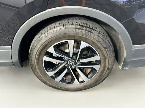 Used 2024 Volkswagen Tiguan S FWD image 11