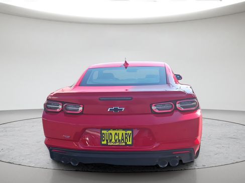 Used 2019 Chevrolet Camaro LT RWD image 6