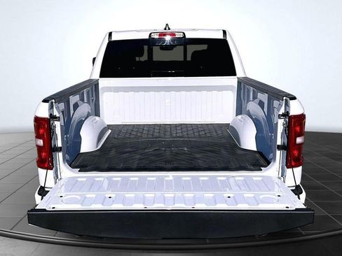 Used 2025 RAM 1500 Lone Star image 18