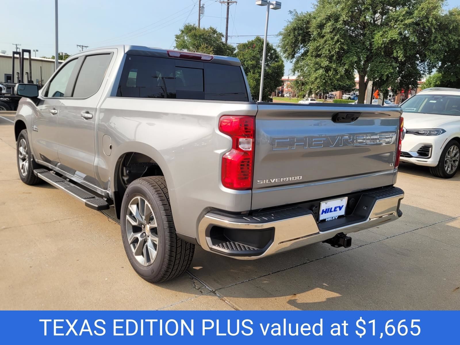 New 2026 Chevrolet Silverado 1500 LT w/ Texas Edition Plus RWD image 3