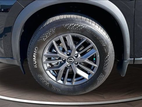 Certified 2026 Nissan Rogue S AWD/4WD image 9