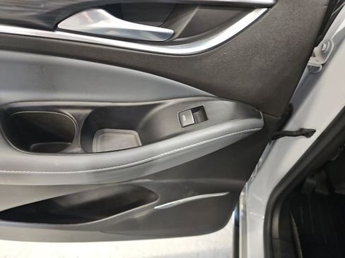 Used 2021 Buick Enclave Premium w/ Sun and Sites Package image 22