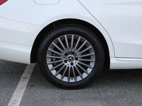 Used 2015 Mercedes-Benz C 300 4MATIC Sedan image 37