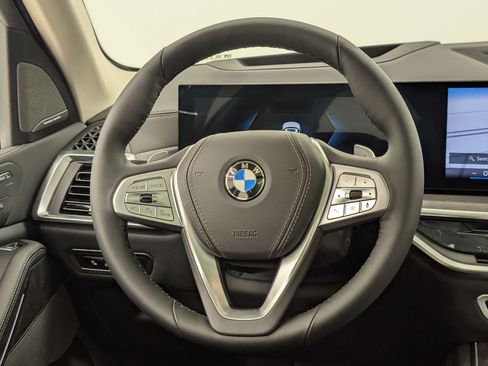 New 2026 BMW X7 xDrive40i image 18