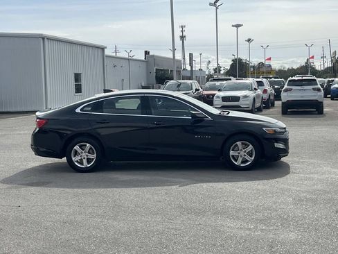 Used 2024 Chevrolet Malibu LT image 6