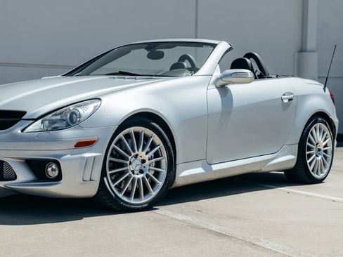 Used 2006 Mercedes-Benz SLK 55 AMG image 44