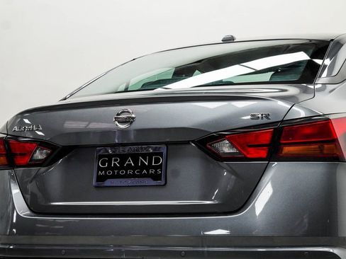 Used 2022 Nissan Altima 2.5 SR FWD image 13
