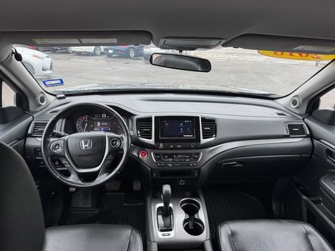 Used 2018 Honda Ridgeline RTL image 19