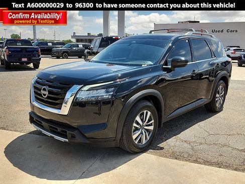 Used 2023 Nissan Pathfinder SL AWD/4WD image 1