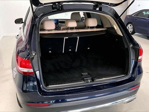 Used 2016 Mercedes-Benz GLC 300 4MATIC image 17