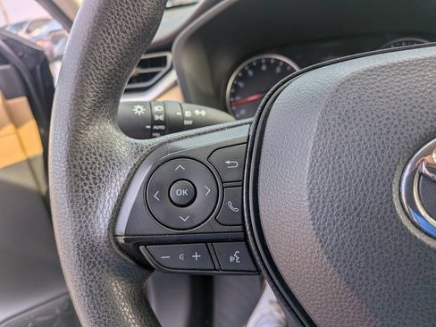Used 2020 Toyota RAV4 XLE w/ All Weather Liner Package AWD/4WD image 25