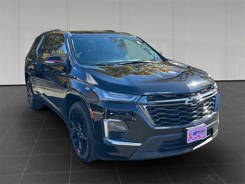 Used 2024 Chevrolet Traverse Premier w/ Redline Edition image 7