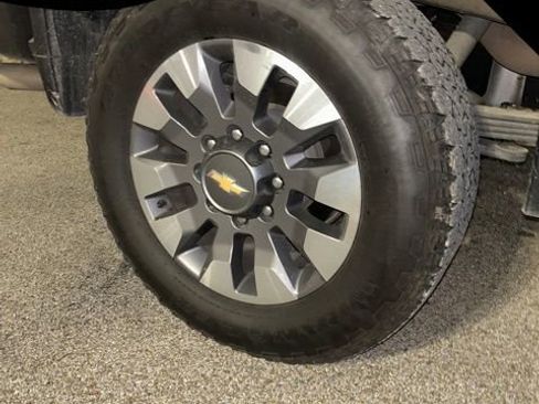 Used 2024 Chevrolet Silverado 2500 LT w/ All Star Edition image 14