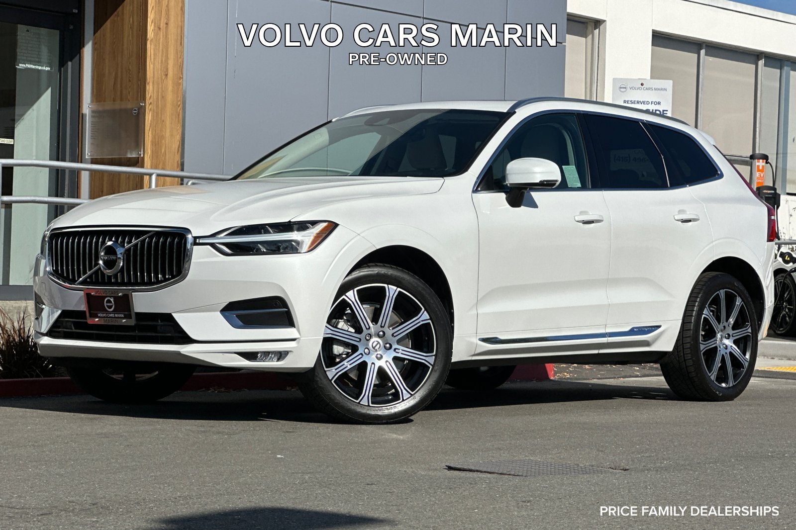Used 2020 Volvo XC60 T6 Inscription w/ Protection Package Premier AWD/4WD image 1