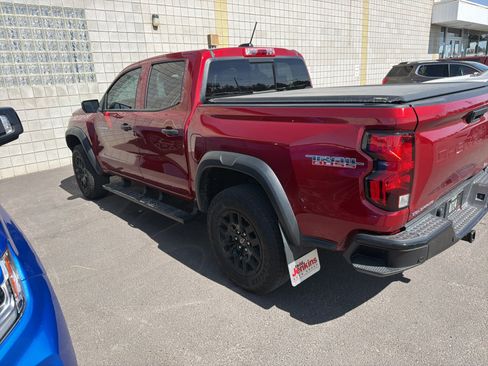 Used 2025 Chevrolet Colorado Trail Boss AWD/4WD image 2