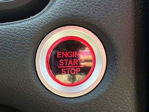 Used 2019 Honda CR-V EX-L image 17