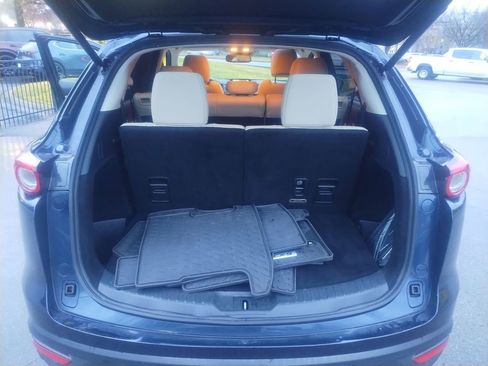 Used 2018 MAZDA CX-9 Touring w/ Touring Premium Package image 23