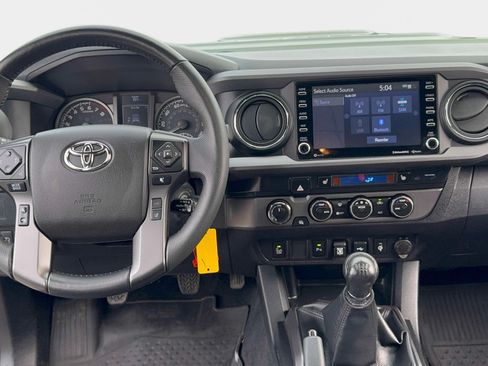 Certified 2022 Toyota Tacoma TRD Sport w/ TRD Premium Sport Package AWD/4WD image 17