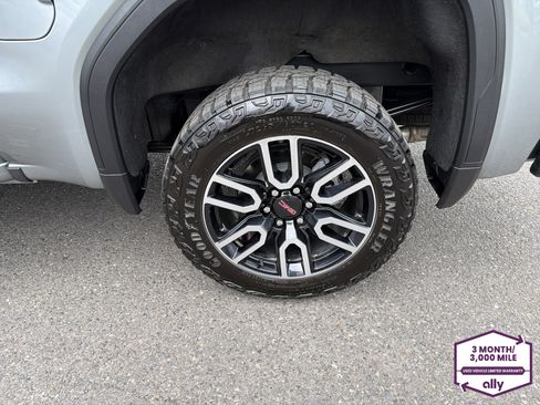 Used 2026 GMC Sierra 1500 AT4 w/ AT4 Premium Package AWD/4WD image 27