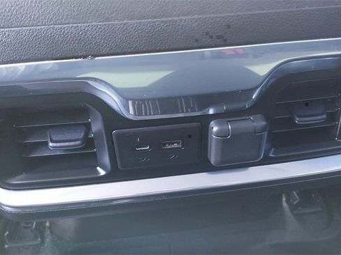 Used 2021 GMC Sierra 1500 Elevation image 23