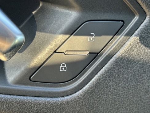 Used 2022 Audi Q3 2.0T Premium Plus image 27