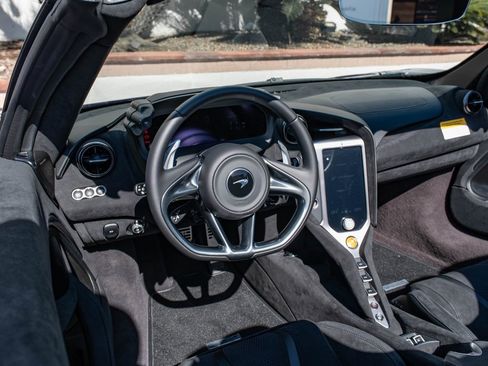 New 2026 McLaren 750S Spider image 9