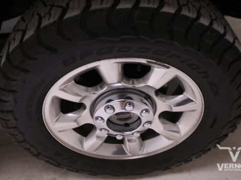 Used 2012 Ford F250 Lariat w/ Lariat Interior Pkg image 30