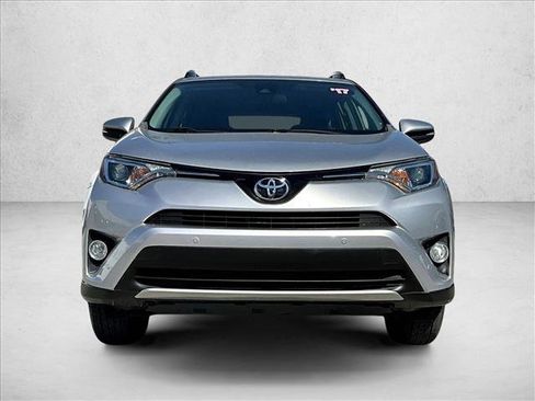Used 2017 Toyota RAV4 XLE image 3