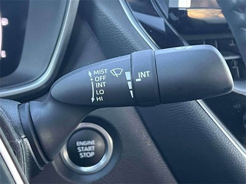 Certified 2025 Toyota Corolla XSE image 28
