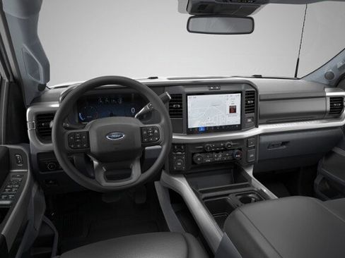 New 2026 Ford F350 XLT w/ XLT Premium Package AWD/4WD image 7