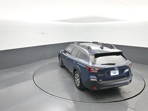 Used 2025 Subaru Outback w/ Popular Package #1A image 27