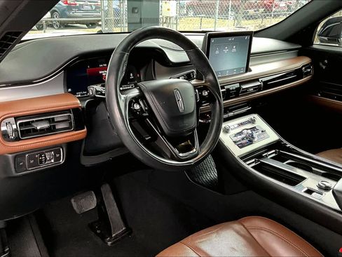 Used 2022 Lincoln Aviator Reserve w/ Elements Package Plus image 17